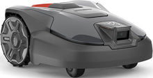 Laden Sie das Bild in den Galerie-Viewer, Husqvarna Automower 308V mit Garage