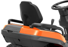 Laden Sie das Bild in den Galerie-Viewer, Husqvarna Rasentraktor TS 220T