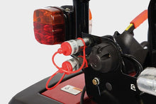 Laden Sie das Bild in den Galerie-Viewer, Solis Kompakttraktor 26 Tiger Rot-Metallic Sondermodell Grundmaschine ohne Bereifung