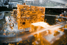 Laden Sie das Bild in den Galerie-Viewer, Stiga kabelloser Mähroboter A 140v - mit kostenloser Abdeckung