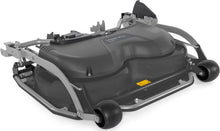 Laden Sie das Bild in den Galerie-Viewer, Stiga Frontmäher Park 300 RC mit 95 Q Deck