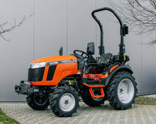 Laden Sie das Bild in den Galerie-Viewer, Tafe Allrad-Universalschlepper 6028H Grundmaschine mit AS-Bereifung